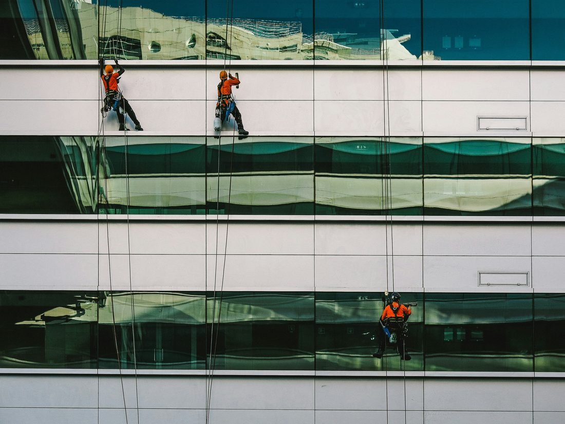 Streifenfreie Glas- und Fensterreinigung